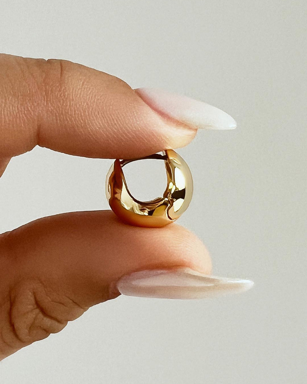 Hoop Earrings - Mini Abby