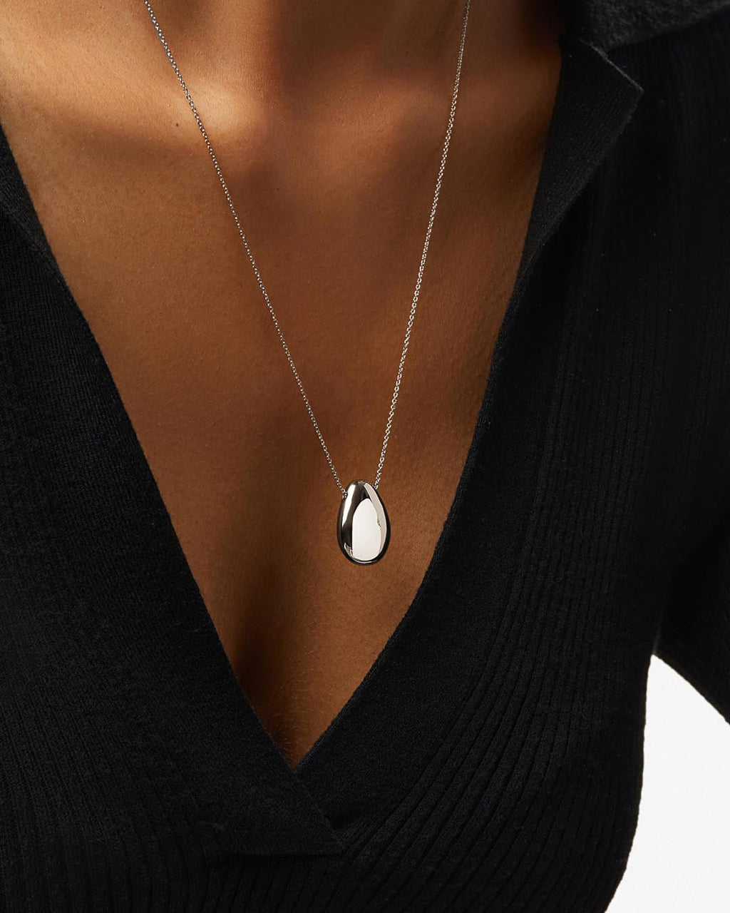 Silver Pendant Necklace - Pebble Silver