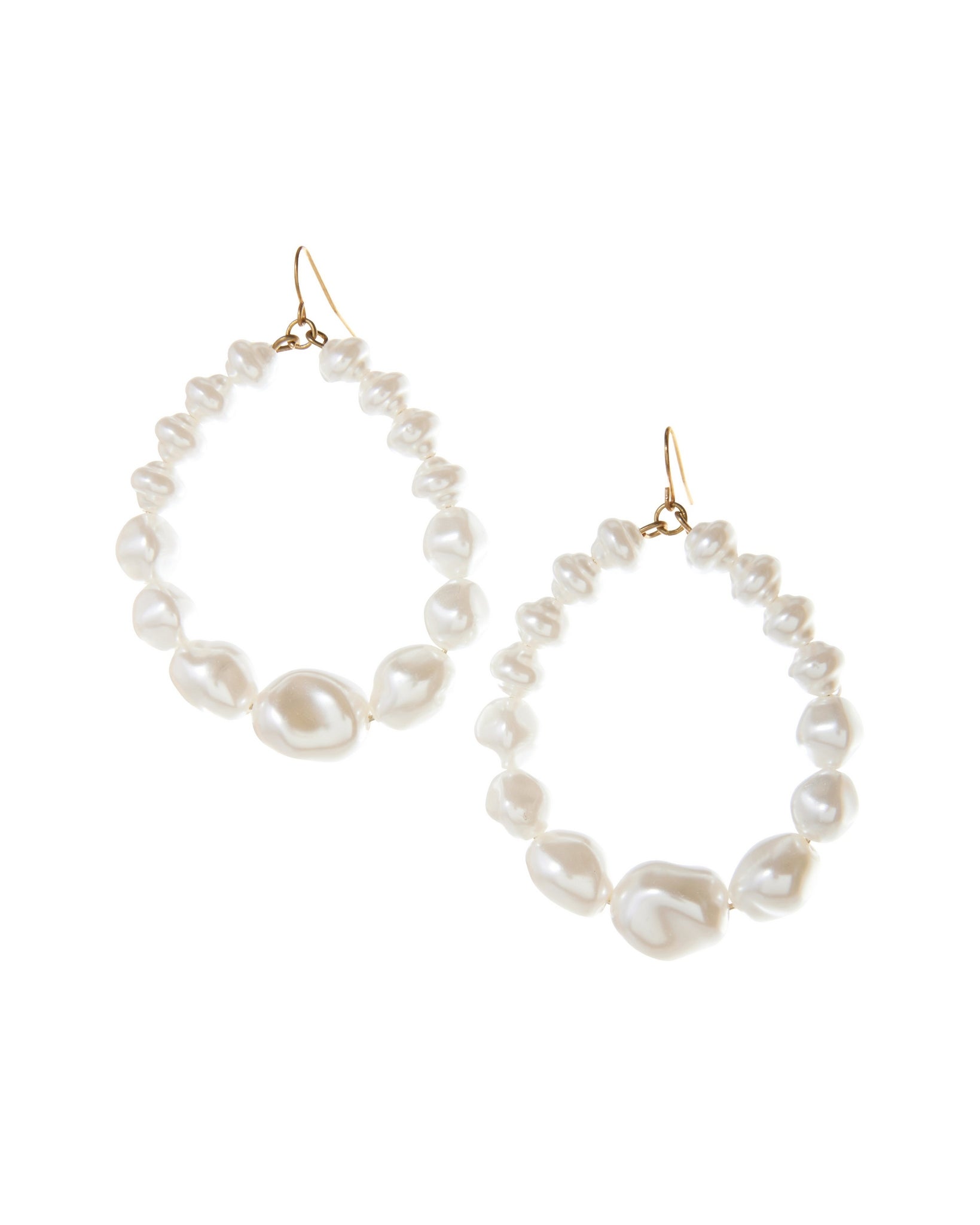 Freshwater Pearl Oval Hoop Earrings White