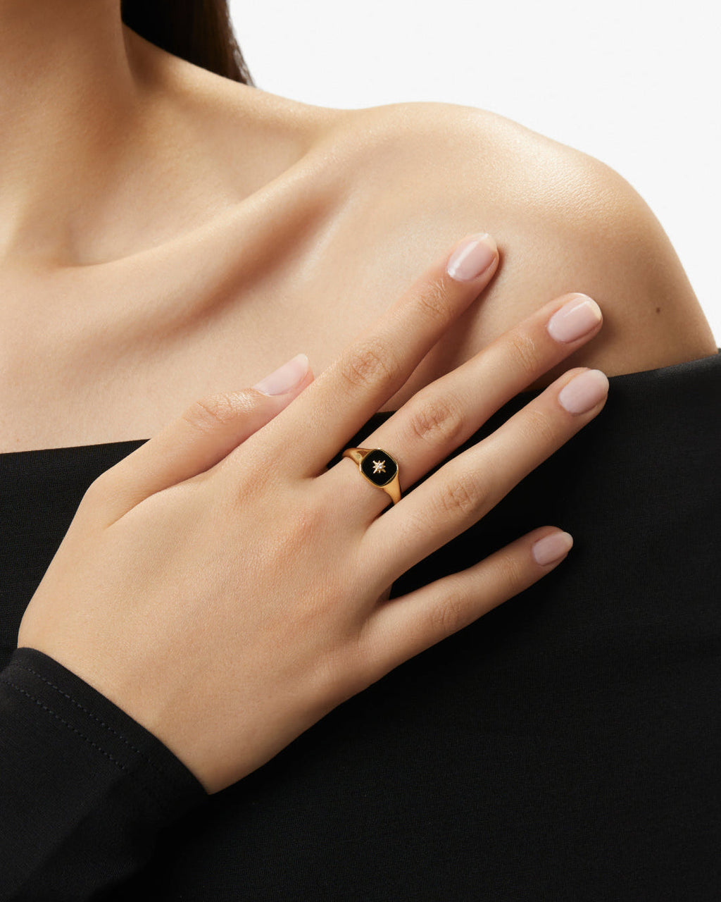 Gold Signet Ring - Amara Black