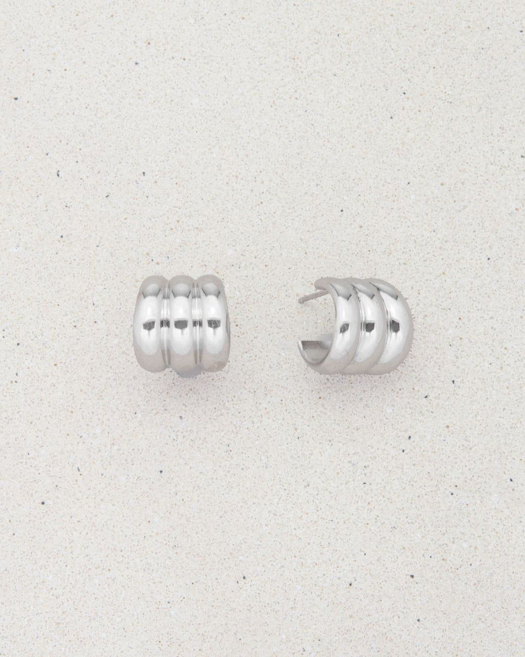 GUGGENHEIM HOOP EARRINGS SILVER