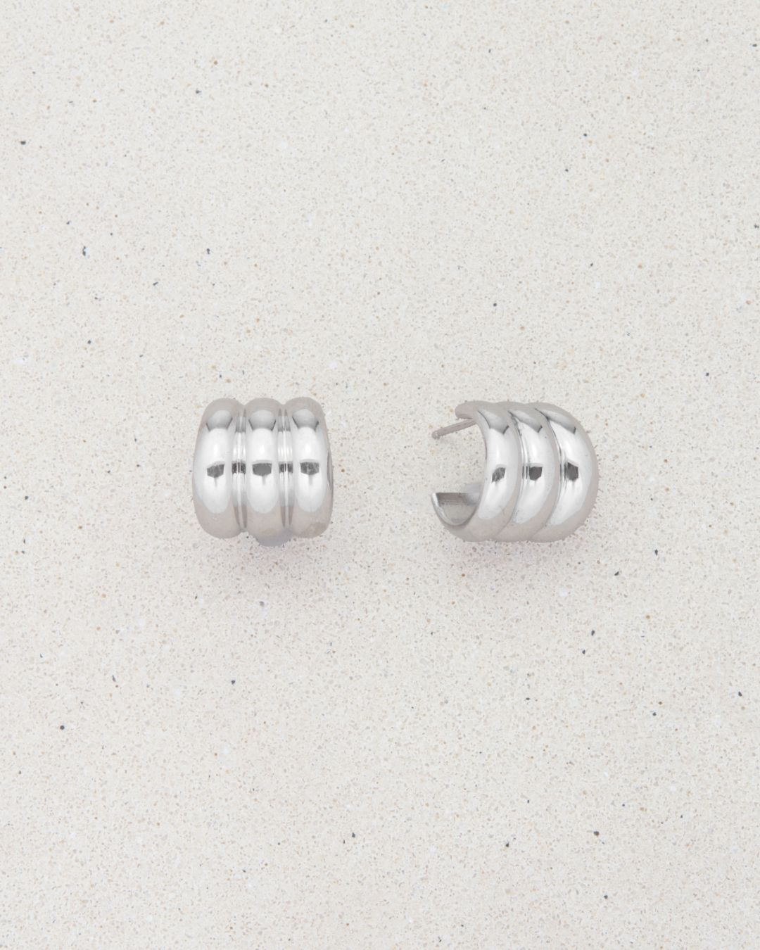 GUGGENHEIM HOOP EARRINGS SILVER