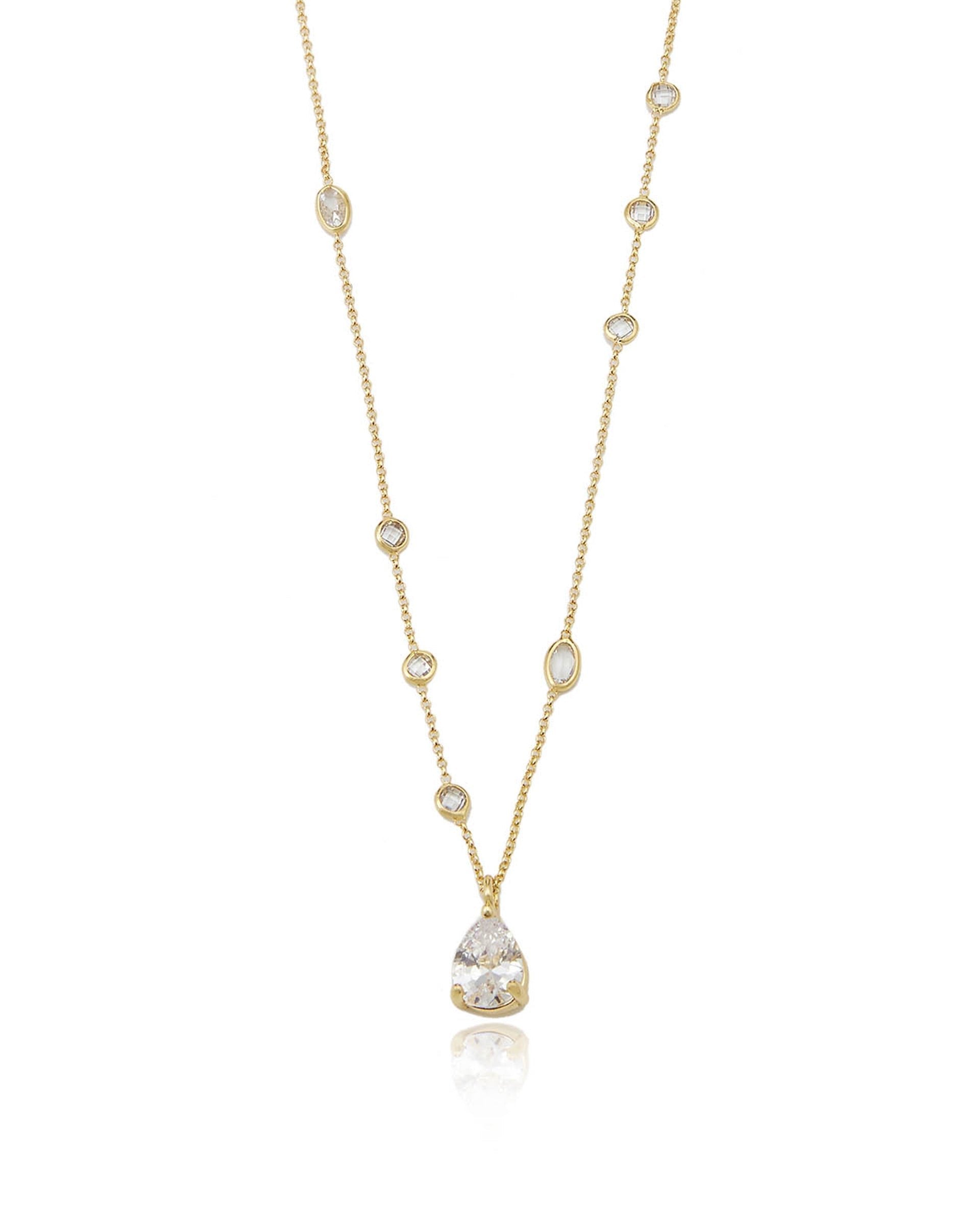 Delicate Crystal Pendant Necklace