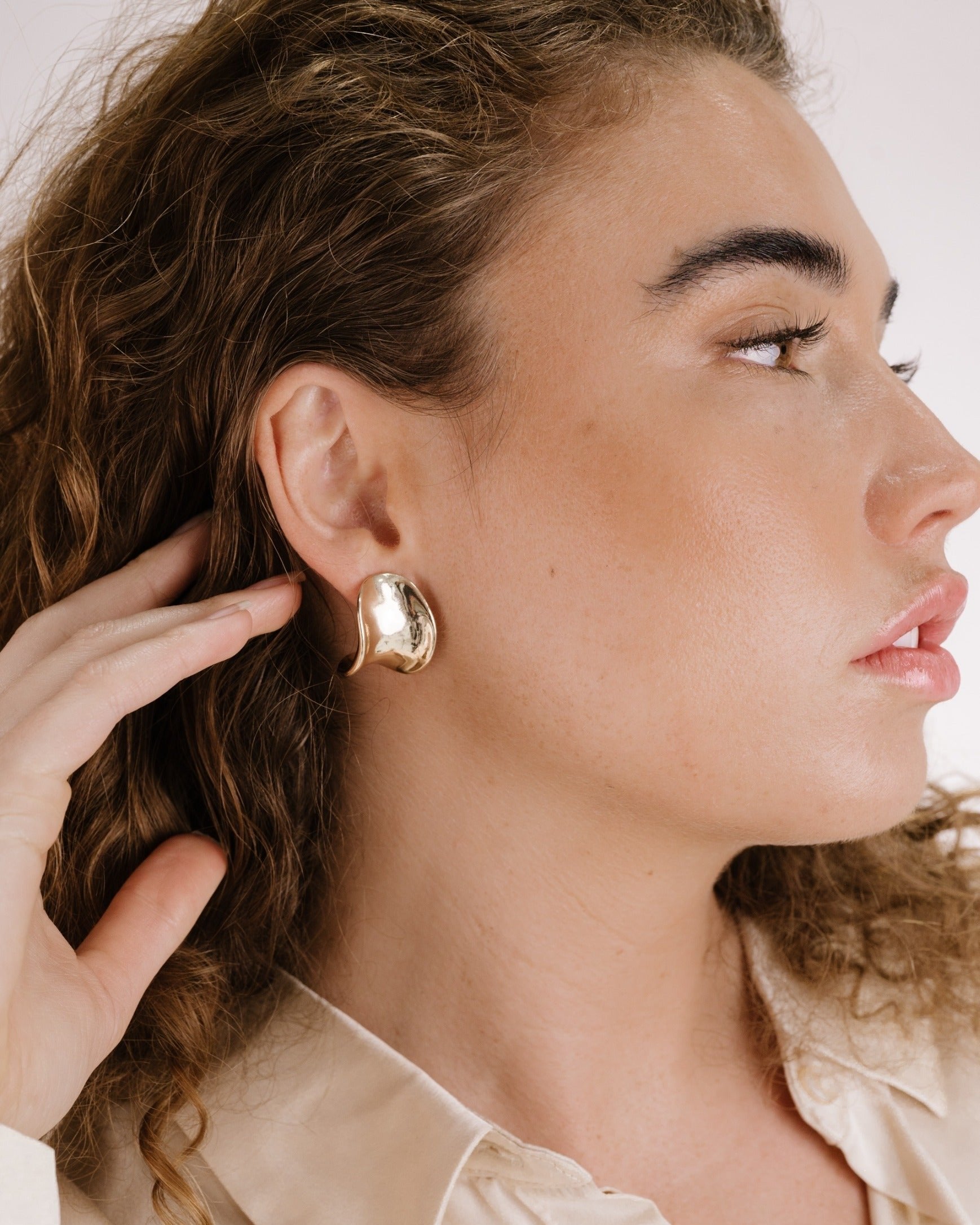 Curved Stud Earrings