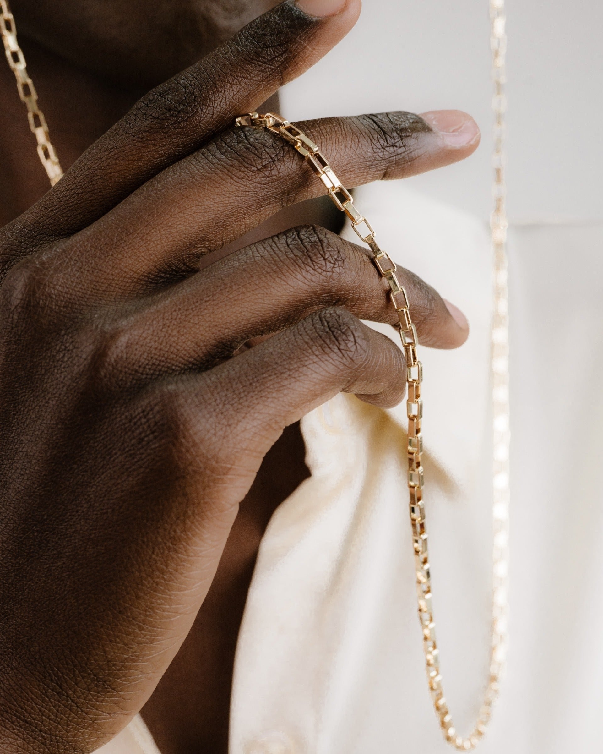 Golden Rays Rectangle Eyeglass Chain