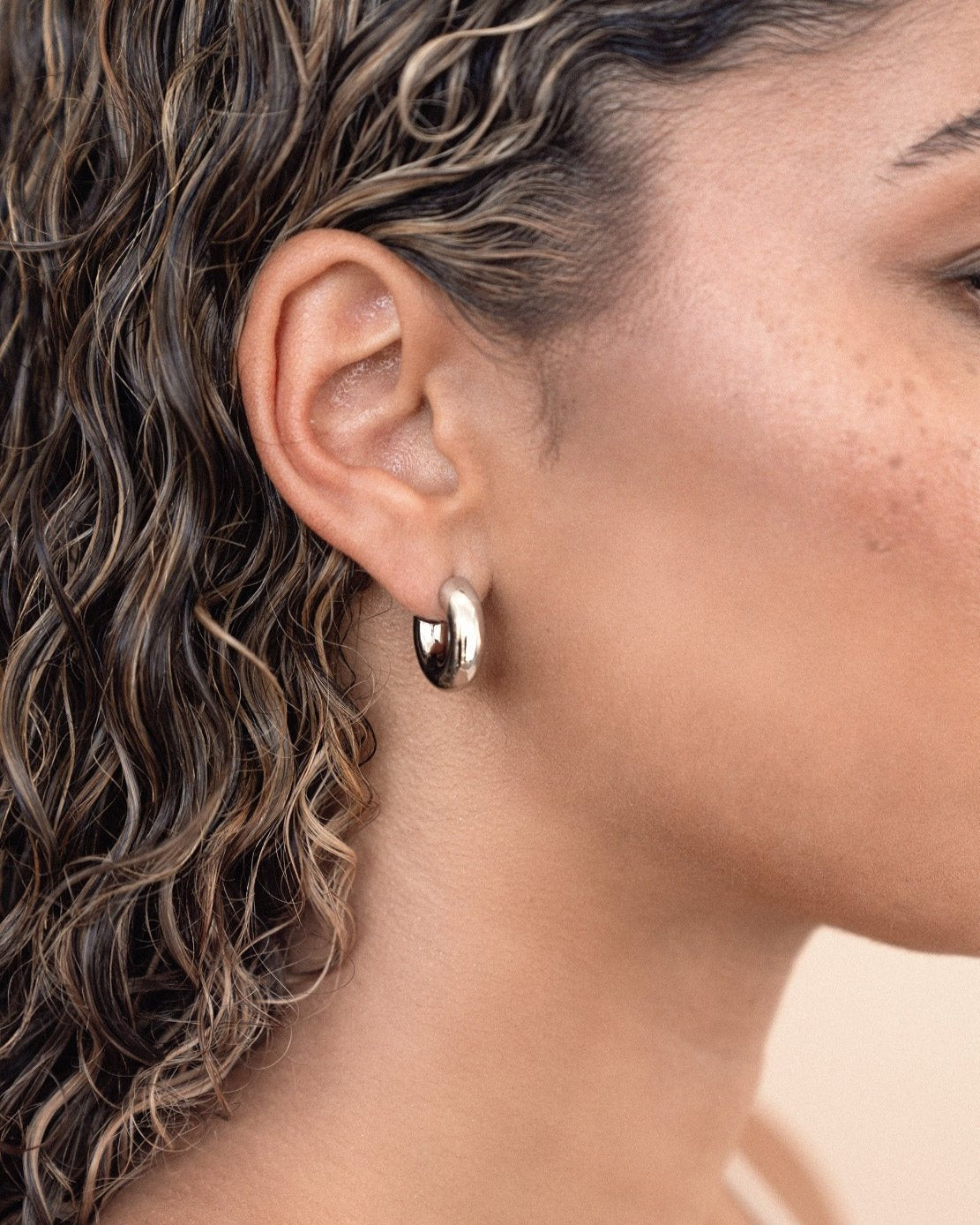 Mini Thick Classic Hoops