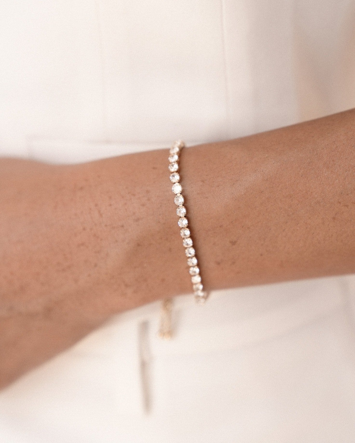 Adjustable Dainty Crystal Bracelet