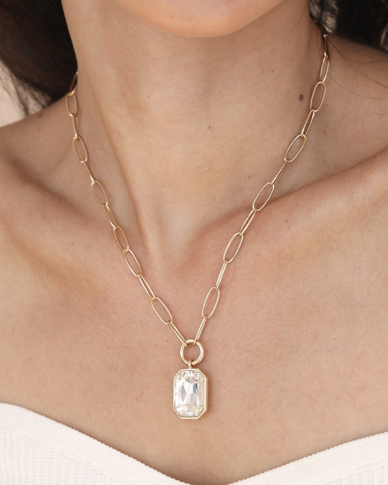 Deco Pendant Necklace