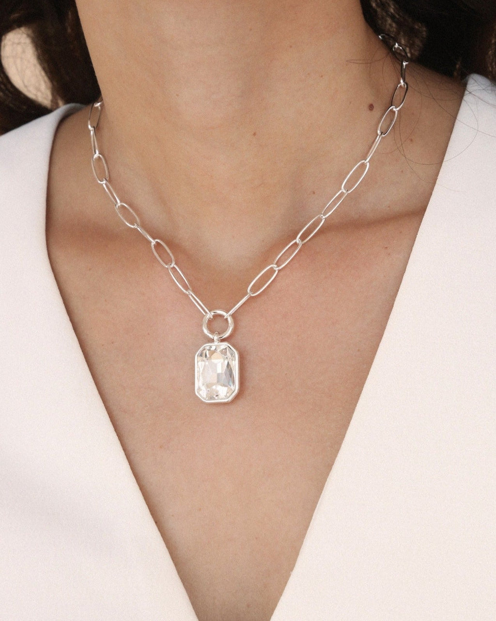 Deco Pendant Necklace