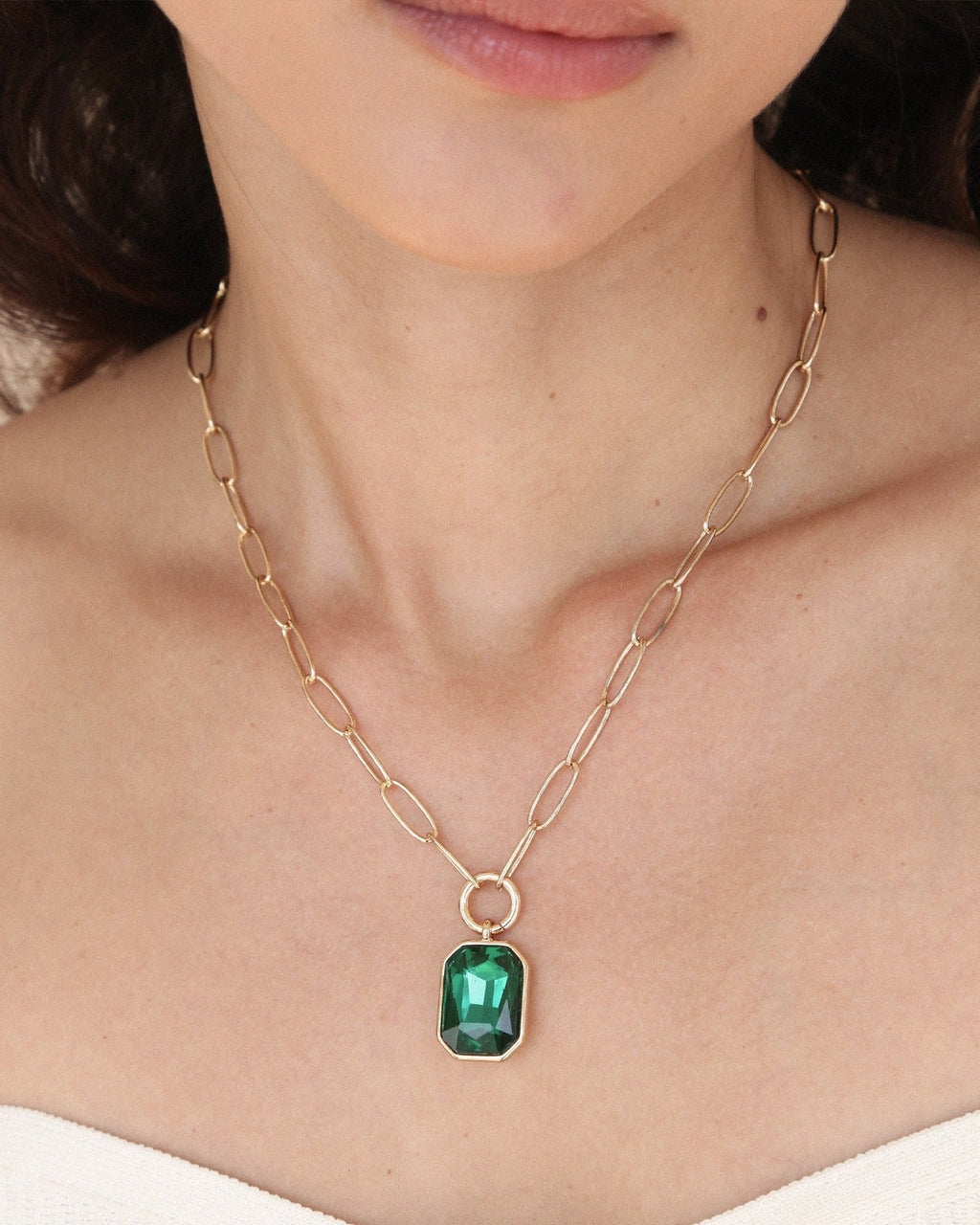 Deco Pendant Necklace