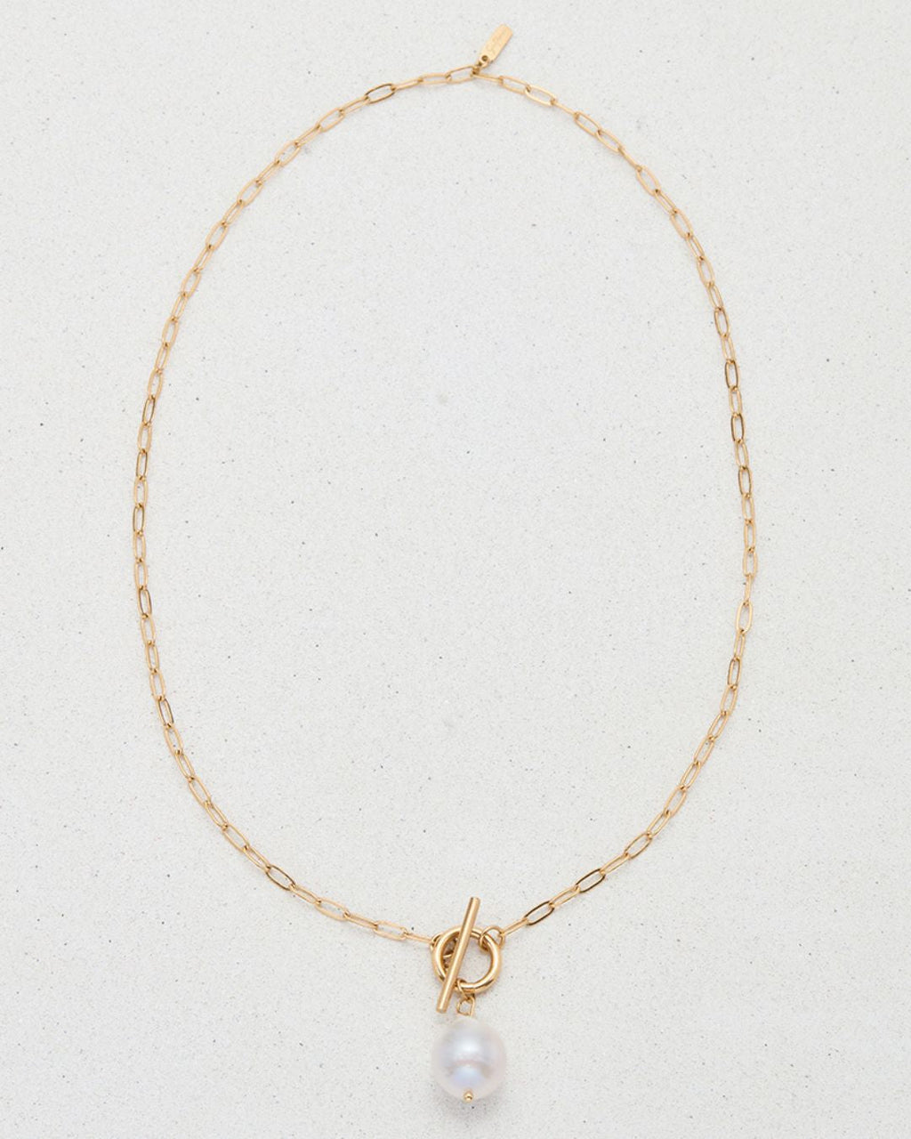 Freshwater Pearl Cassis Necklace