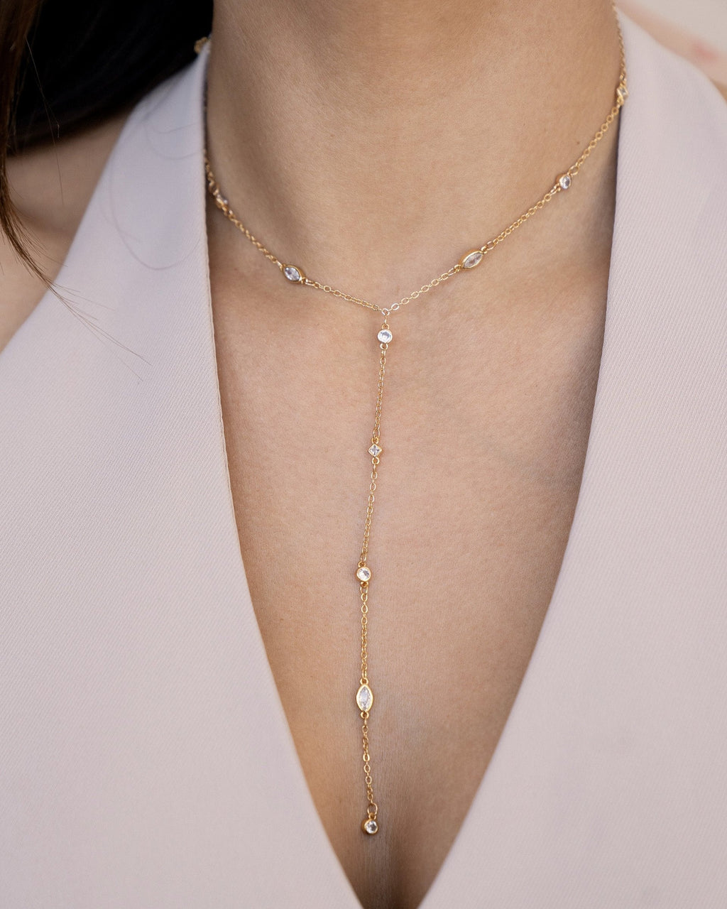 Simple Statement Crystal Dotted Lariat